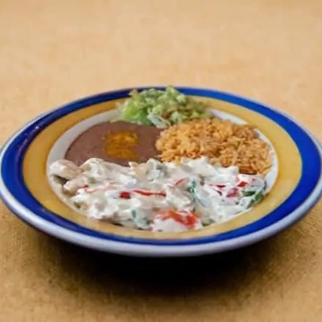 Pollo a La Crema.